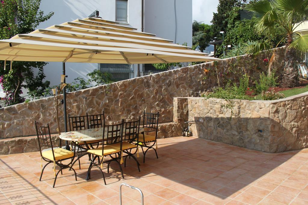 Villa Pineland Borghetto Santo Spirito Zewnętrze zdjęcie