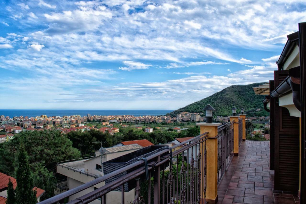 Villa Pineland Borghetto Santo Spirito Zewnętrze zdjęcie