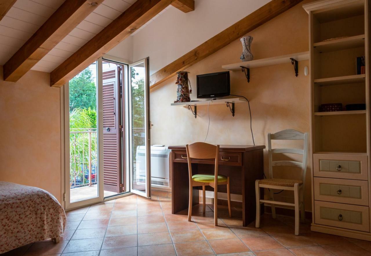 Villa Pineland Borghetto Santo Spirito Zewnętrze zdjęcie